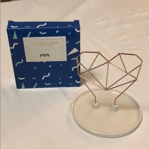 Jewelry holder